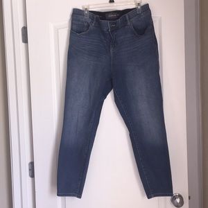Torrid bombshell skinny jeans